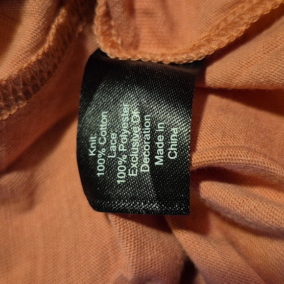 Lane Bryant women's size 22/24 medium pink lacy cut out sleeve shirt, NWT - Picture 6 of 6